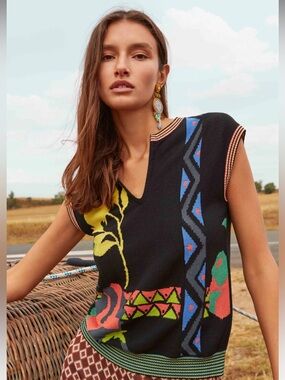 Aldo + Martins  Mali Sleeveless V neck Sweater Black Geo/ Floral Multicolour S